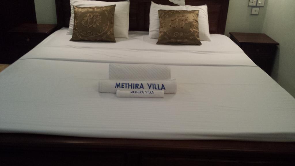 Methira Villa อลุทกามา ภายนอก รูปภาพ